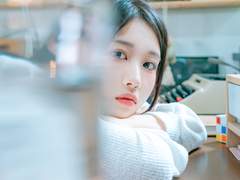 7월 창가에서, 컨셉스냅