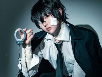 문호 스트레이독스 - 다자이 오사무 (암흑시대 ver.)