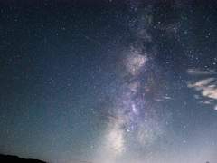 예정된 첫만남이라는 이름의 재회에 대하여