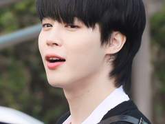 8년차 솔로 가수 정국 X 2년차 백업 댄서 지민 B 完