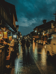 微妙な三角関係