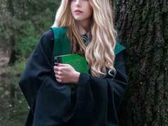 𝑪𝒆𝒍𝒆𝒔𝒕𝒊𝒂 𝑹𝒖𝒔𝒔𝒆𝒍𝒍