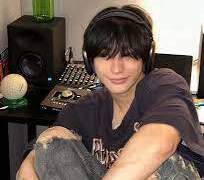 라이즈 앤톤 사주