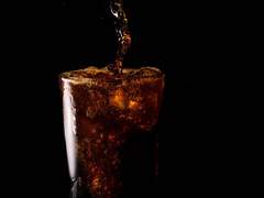 사무실과 콜라폭탄..