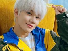 쉿! 가이딩 중 ♡.< +