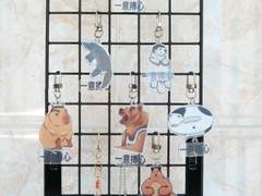 아크릴 키링 굿즈 실제 조립 사진