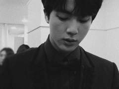 우리 좋아하는 거 말고, 사랑하면 안 돼?