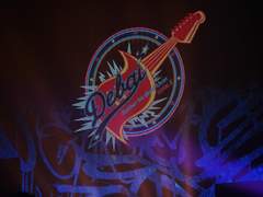 좋은 말로 할 때 나와라.