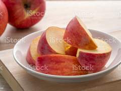 변비에 좋은 오이와 사과