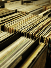 자판기와 땅바닥 사이