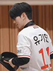 야구선수 유기현과 연애하기