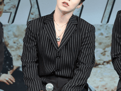 [김민석] 맞선보기는 싫고 그런 식으로 결혼은 더 싫어.