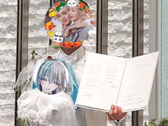 질문 하나마다 뽀뽀해주면 대답해 줄게요···.