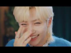 메리 크리스마스, 필릭스.