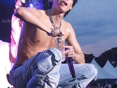 얘는 진짜 개비상인짓만해