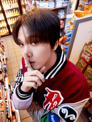 쉿. 차근차근 준비 중.