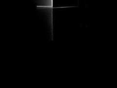 밝아던 빛은 결국 어둠에 물 드리네···