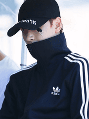 그놈의 아디다스