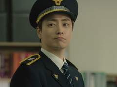 경찰 이준혁 유사 2