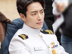 경찰 이준혁 유사 5