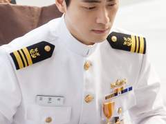 경찰 이준혁 유사 6