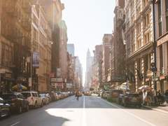 빈 자리 하나 생겼으니