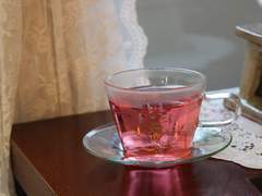 Who caught his blood?