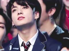 후회하는 경찰 전정국 X 희대의 집착 살인마 김여주