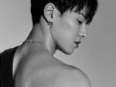 생일카페의 주인공이 등장했다 16