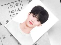 엔시티 마크 흰 티 증명사진 도안