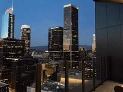 형이 이럴 줄 알았으면 애 따위 안 만드는 건데.