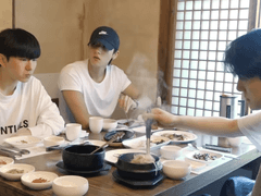 팬 맞으세요? 작가인데요. 07