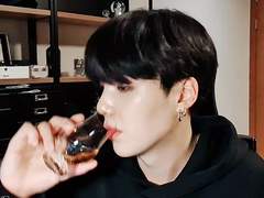 [민윤기] 집착광공 대학선배의 아이를 가져버렸다