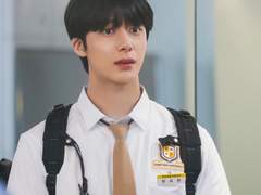 미소년, 채형원