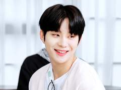 먹짱 🐶한테 사기당한 talk