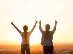 무리에서 인기 많은 사람 되는 3가지 법칙