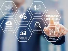 데이터를 분석하는 CEO