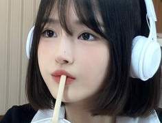 중딩때 귀여운 단발 냉미녀 꼬신썰4