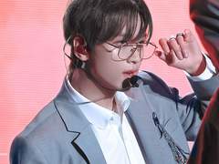 살기 위해 잘해줬는데 내게 집착하는 이동혁 1