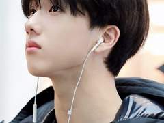 3화. 미소 하나로 온 세상을 어지럽히다