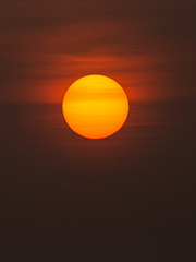 일월日月 : 빛나는 달은 해와 같다