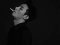 도경수보다 이수혁하고 더 가까운 선후배