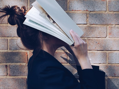 [약간 무서운 이야기] 자동차 문 사이에 손을 넣고 문을 닫으면 어떻게 될까요?