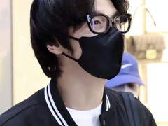 여기서 뭐 하는 거야 2