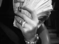 돈을 더 버는것이 결국 돈을 아끼는것