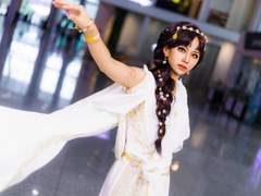 네이버 웹툰 사막에 핀 달 - 나디아