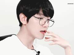 나를 좋아하는 변백현 'ㅅ'