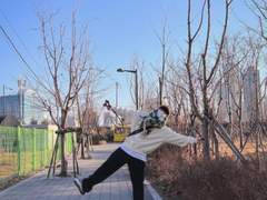 추운 겨울날에 만난 따스한 봄날의 첫사랑