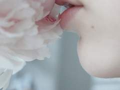 마녀의 화원에서 자라고 있는 아름다운 꽃 수인 남주들이 보고 싶다