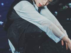 대가 : 숨겨진 Behind